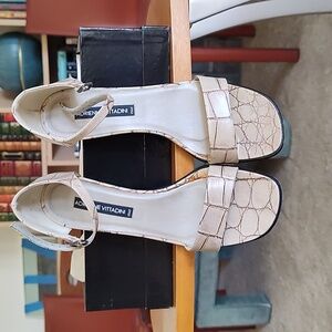 Adrienne Vittadini Size 7 Crocodile Print Leather Heels- Like New!